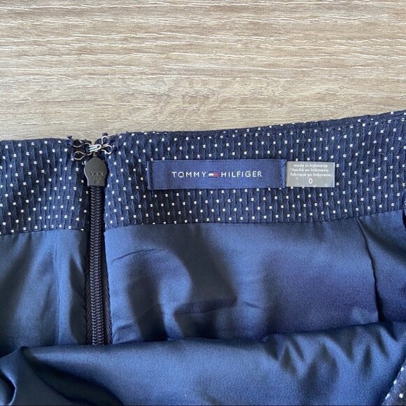 NWT Tommy Hilfiger Slim Jacquard  Skirt - Picture 8 of 14